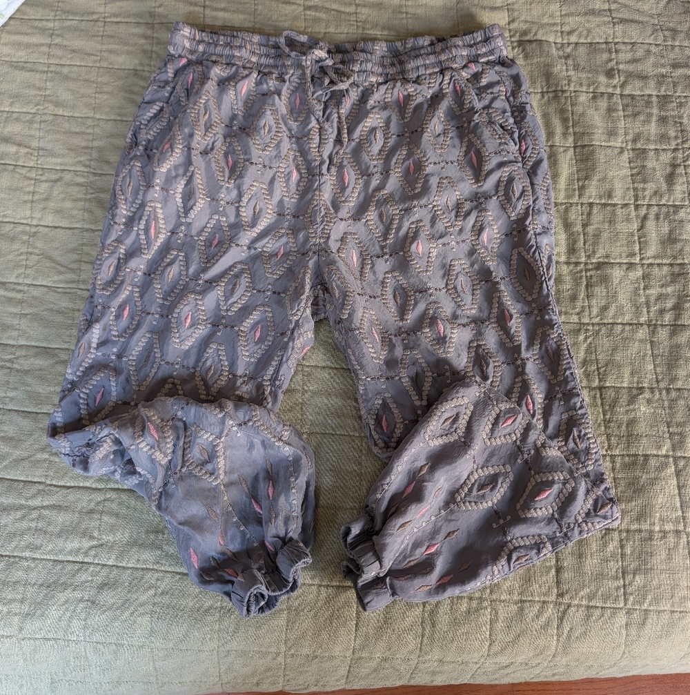Johnny Was Pete & Greta Diamond All Over Embroidered Pant Lilac Purple Size L